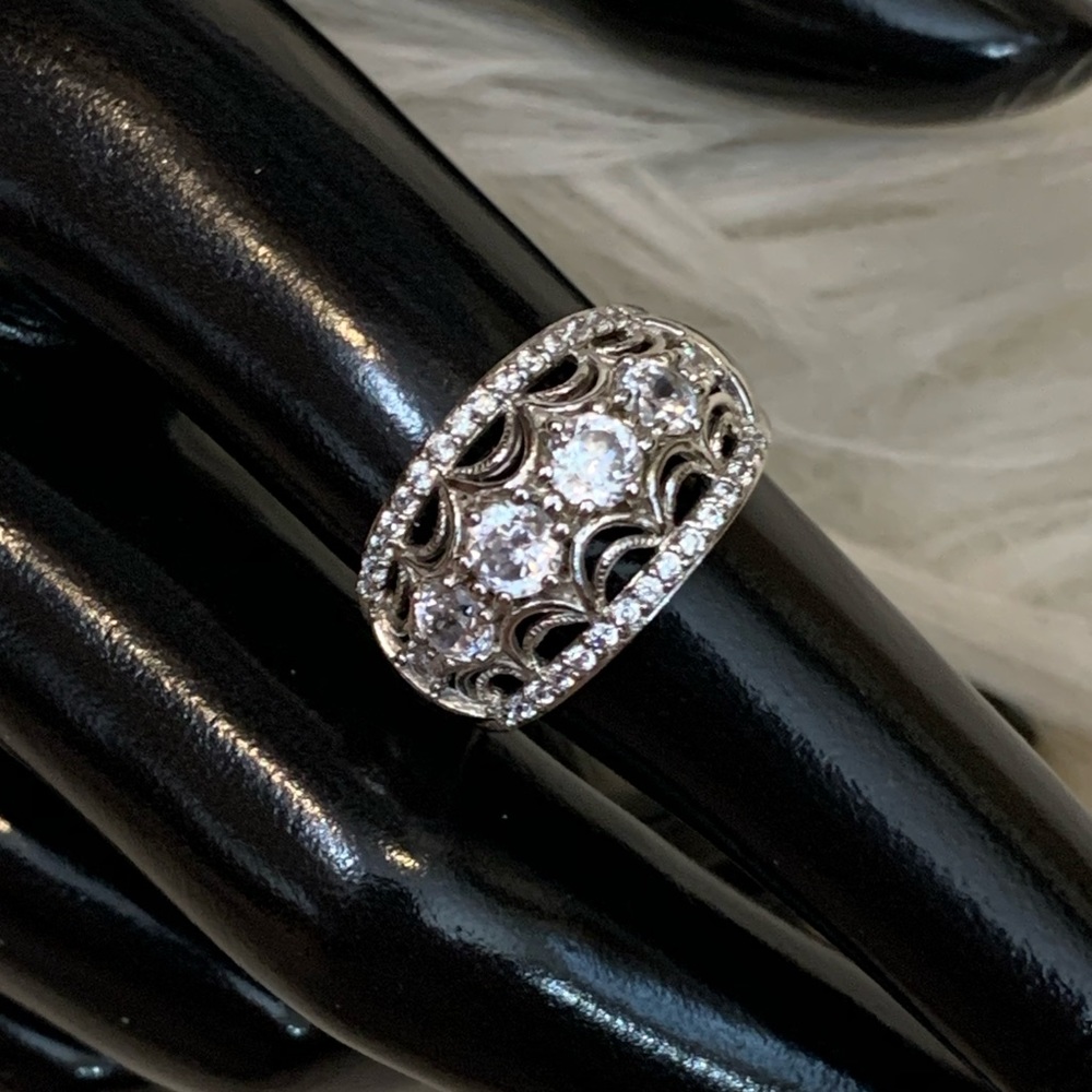 Classy Solid 925 Sterling Silver CZ Sz 7 Ring